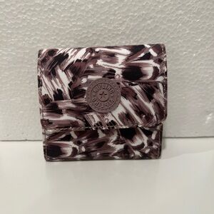 Kipling Cece Small Leopard Feathers Wallet